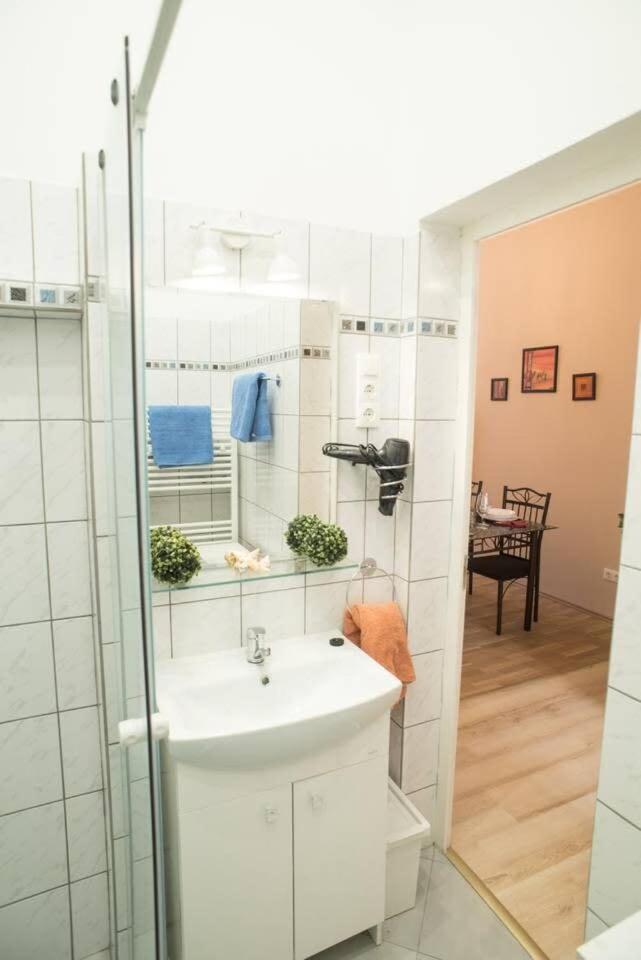 Ultra Central - Next To The Synagogue - Air Conditioning Budapest Bagian luar foto